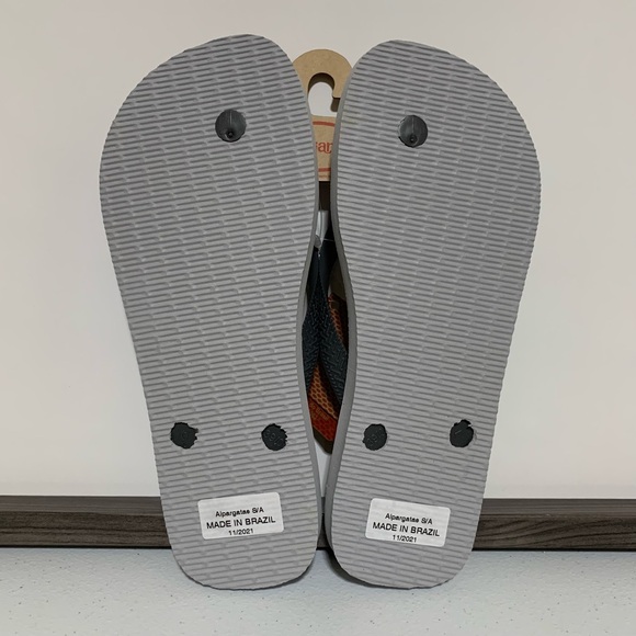 Havaianas The Simpsons Flip Flop Sandals-Size 8 NWT - Picture 2 of 10